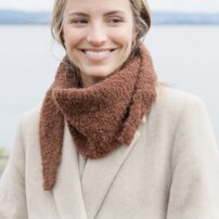 DROPS Alpaca Bouclé - 80% alpaka, 15% vlna, 5% polyamid