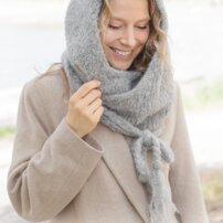DROPS Alpaca Bouclé - 80% alpaka, 15% vlna, 5% polyamid